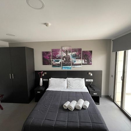 6 Bis Hotel Castelldefels Luaran gambar