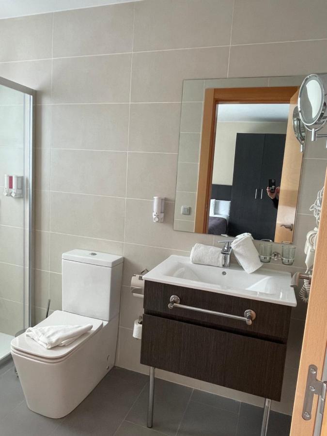 6 Bis Hotel Castelldefels Luaran gambar