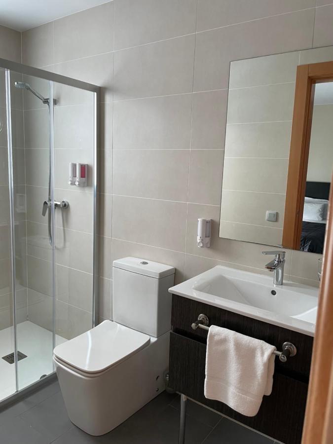 6 Bis Hotel Castelldefels Luaran gambar
