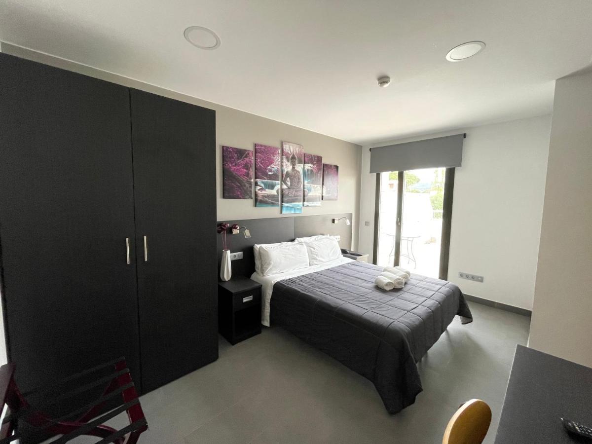 6 Bis Hotel Castelldefels Luaran gambar