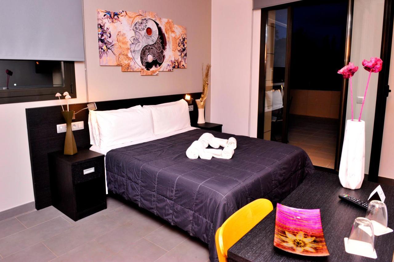 6 Bis Hotel Castelldefels Luaran gambar