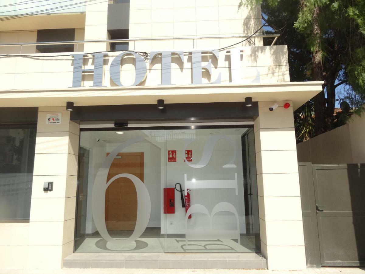 6 Bis Hotel Castelldefels Luaran gambar